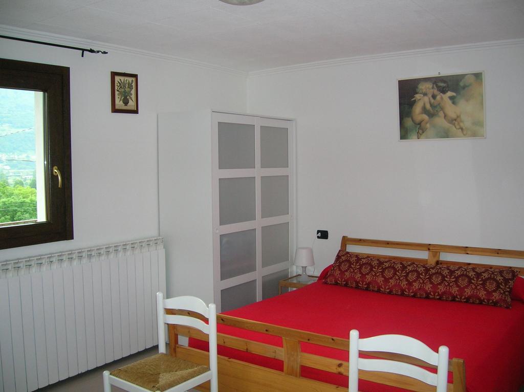 Apartamento Al Carotin Mantello Habitación foto